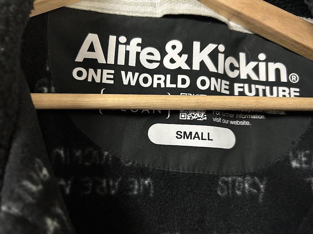 Vestes: Alife and kickin Jacke  – D'occasion à Brittnau par Isabell14 1