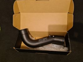 Audi RS 3 Leyo optimiertes Druckrohr