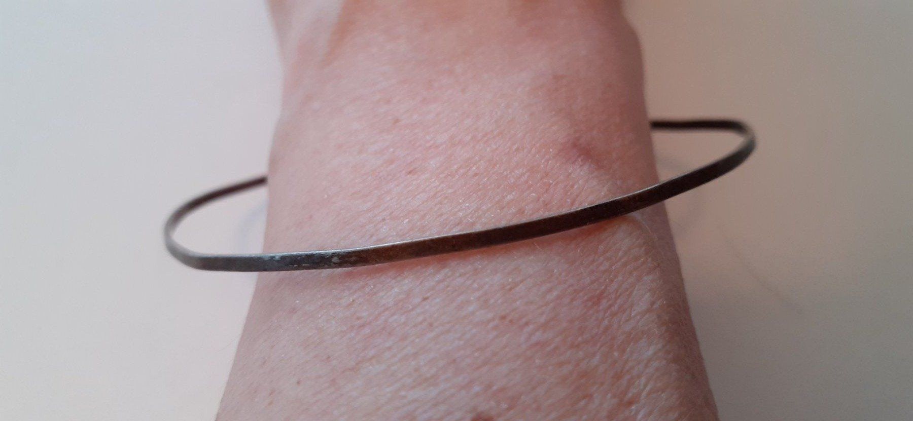 Bracciali & Braccialetti: Armreif Silber antik – Usato da Mörschwil venduto da wunderkiste44 3