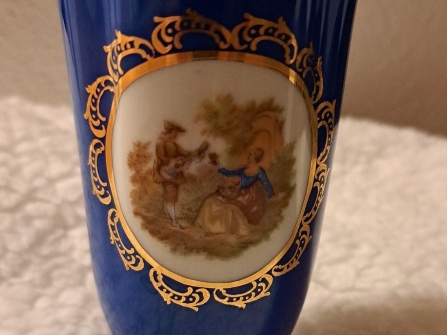 Vasi & Recipienti: Vase Porzellan alt – Usato da Embrach venduto da YVBER 1