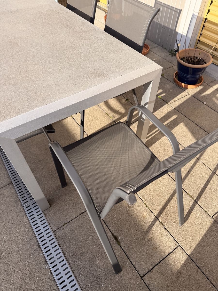 Set di tavolo e panche: Gartentisch mit 6 Stühlen 90x180x76 – Usato da Kloten venduto da Kant_A 3