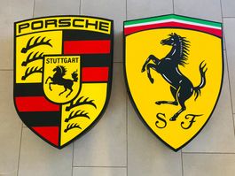 Enseigne lumineuse Ferrari
