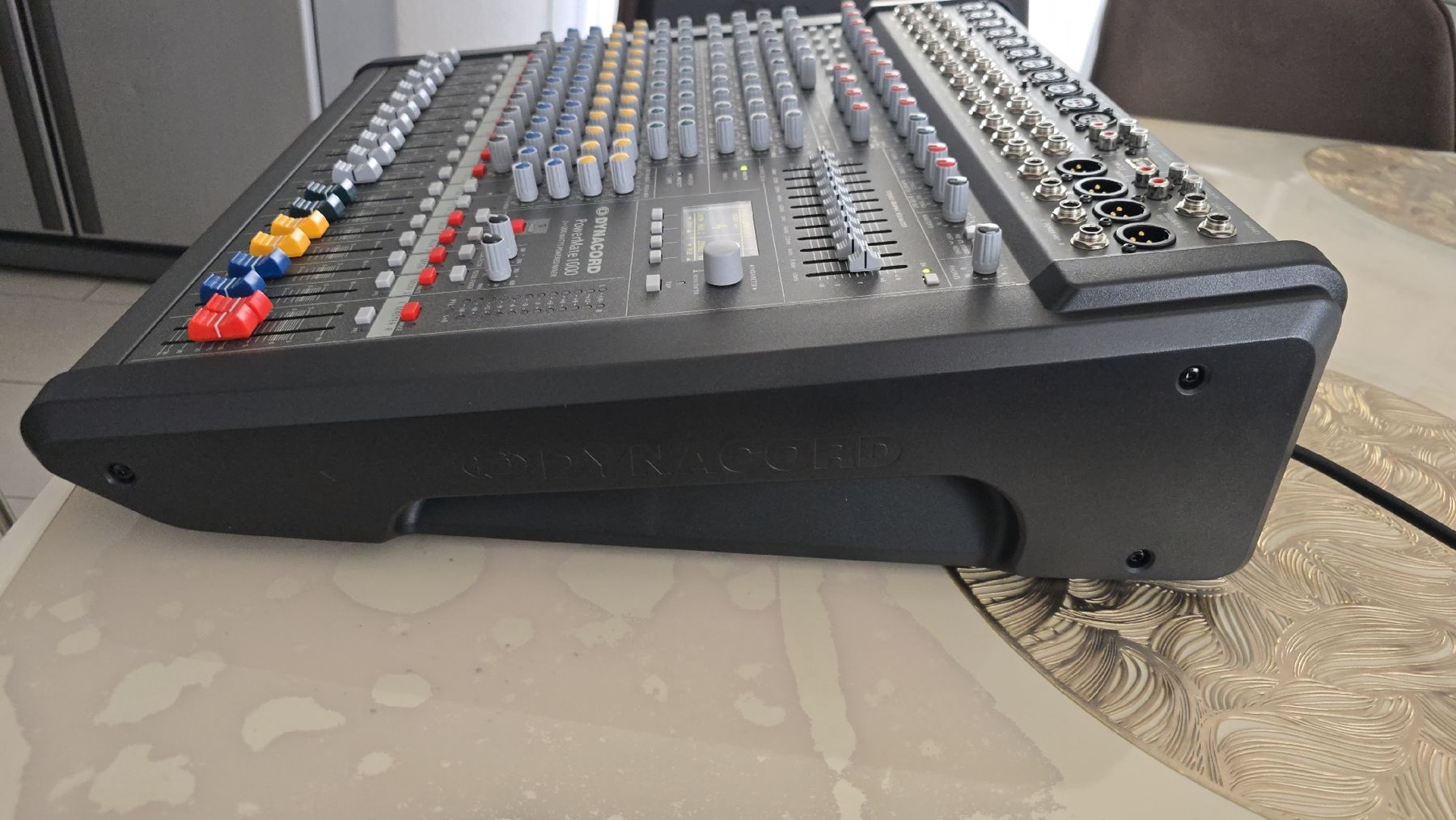 Dynacord Console di mixaggio: Dynacord PowerMate 1000-3. – Nuovo (secondo la descrizione) da melchnau venduto da lua_lrz7 2