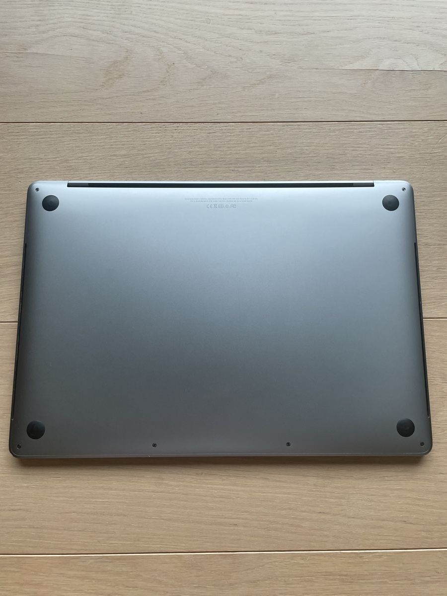 Apple Notebook: MacBook Pro 15” – Usato da Zürich venduto da con_5ydq 1