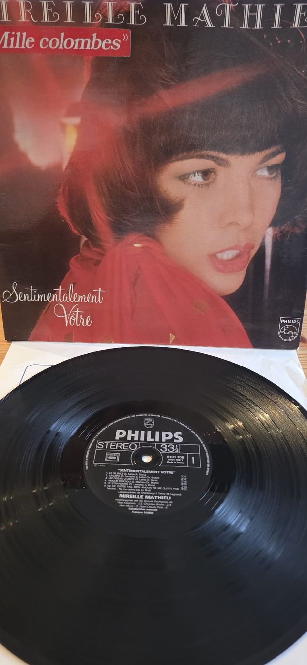 Dischi in vinile: Mireille Mathieu - Mille colombes, Poor,G – Usato da Yvonand venduto da RF-VINYL