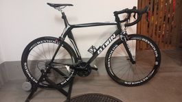 B'TWIN FC700 Rennvelo vollcarbon