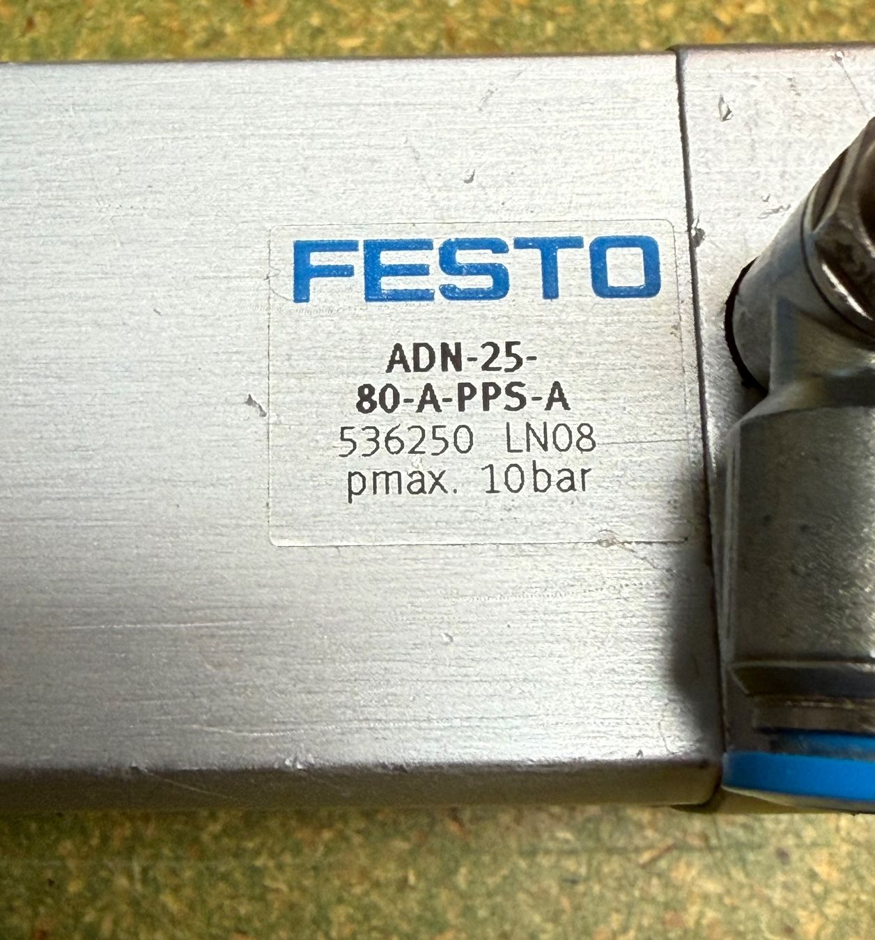Festo Altro per industria metallurgica: Festo Zylinder ADN-25-80-A-PPS-A – Usato da Rudolfstetten venduto da Aldo100 2