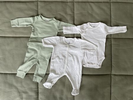 Newborn Kleiderset Petit Bateau/ H&M