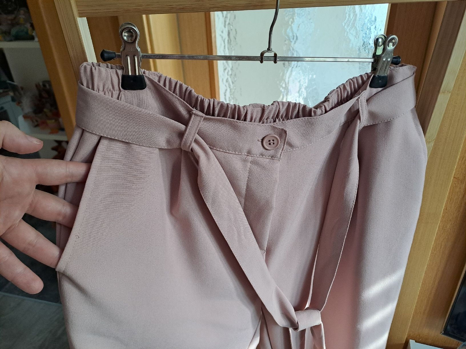 Pantalons: Colloseum Hose rosa Grösse L – D'occasion à Rickenbach LU par bishiida 2