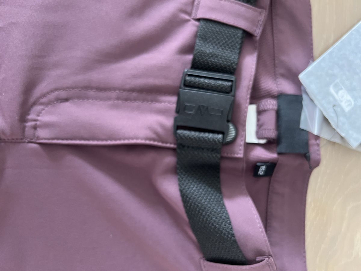 CMP Pantaloni: Cmp Shorts neu Gr.152 – Nuovo (secondo la descrizione) da Bottighofen venduto da fritz-81