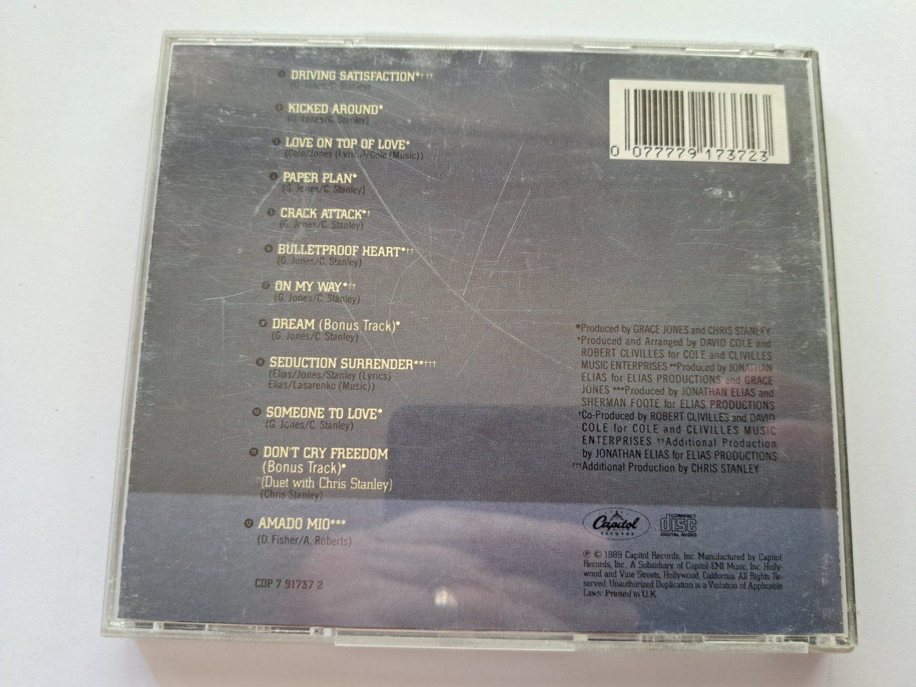 CDs: Cd Graces Jones - Bullet Proof Heart – D'occasion à Pully par bro_n52j 2