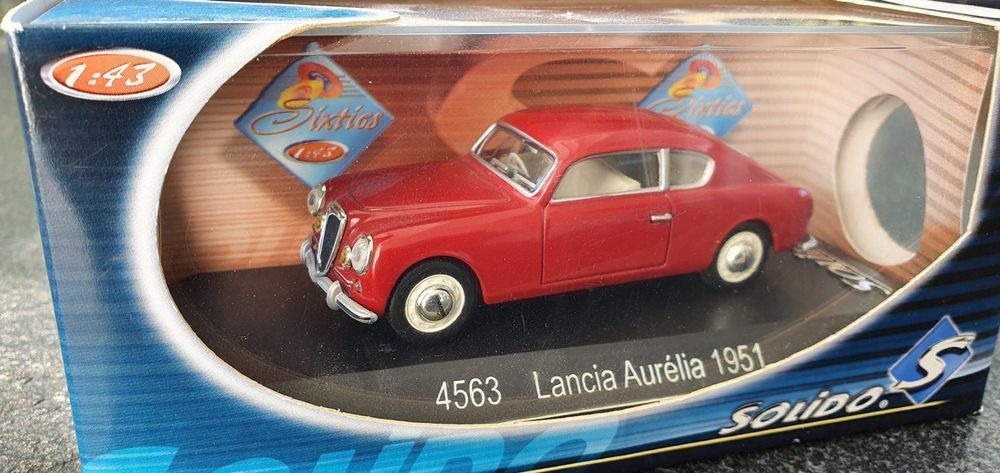 Superbe Voiture Miniature SOLIDO Lancia Aurelia à L'échelle 1/43 - Modèle De Collection Marron