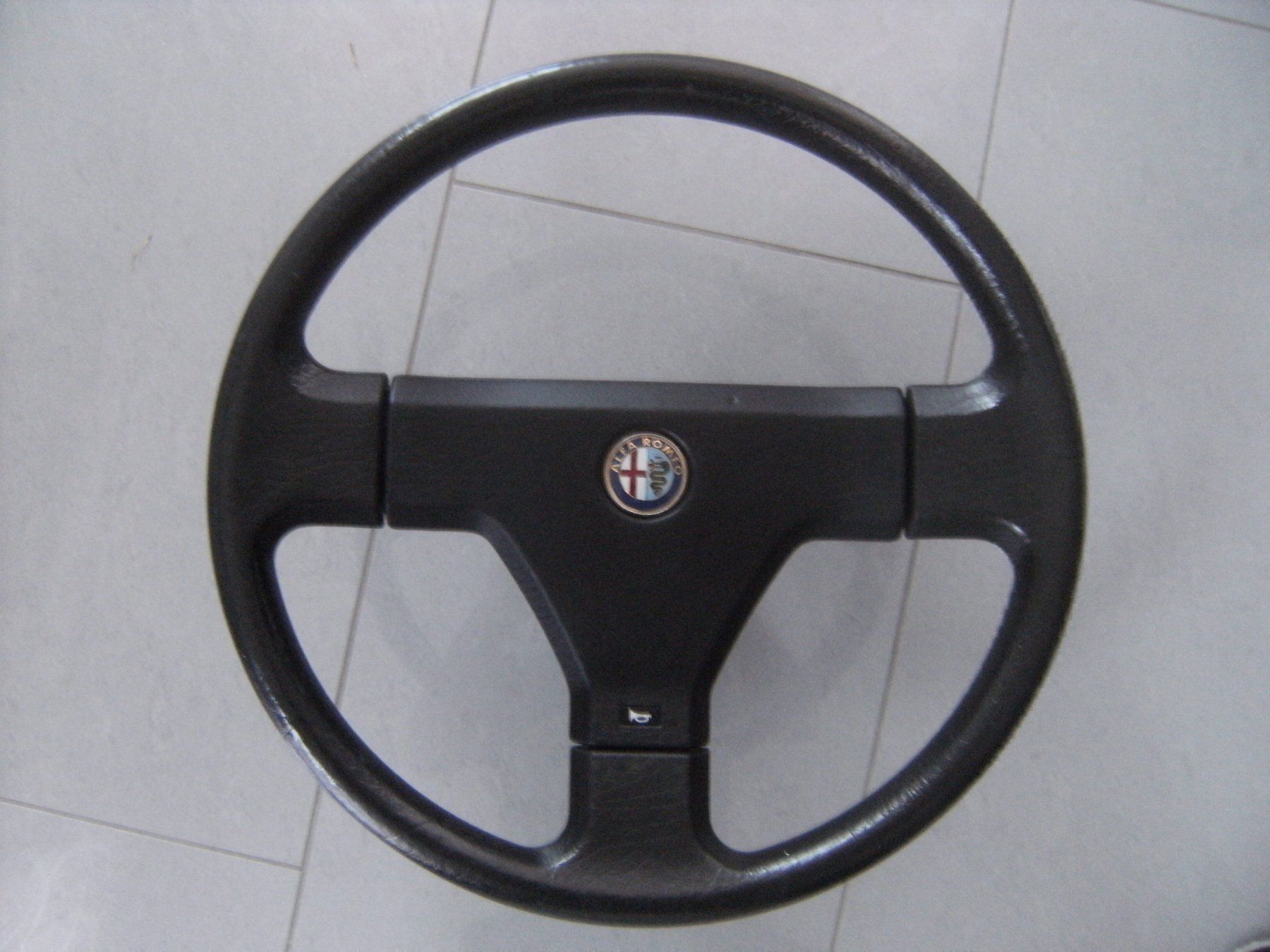 Alfa Romeo Tutti pezzi di ricambio auto: ALFA ROMEO 33 1.7  I.E. – Usato da Niederbipp venduto da mission55impossibile