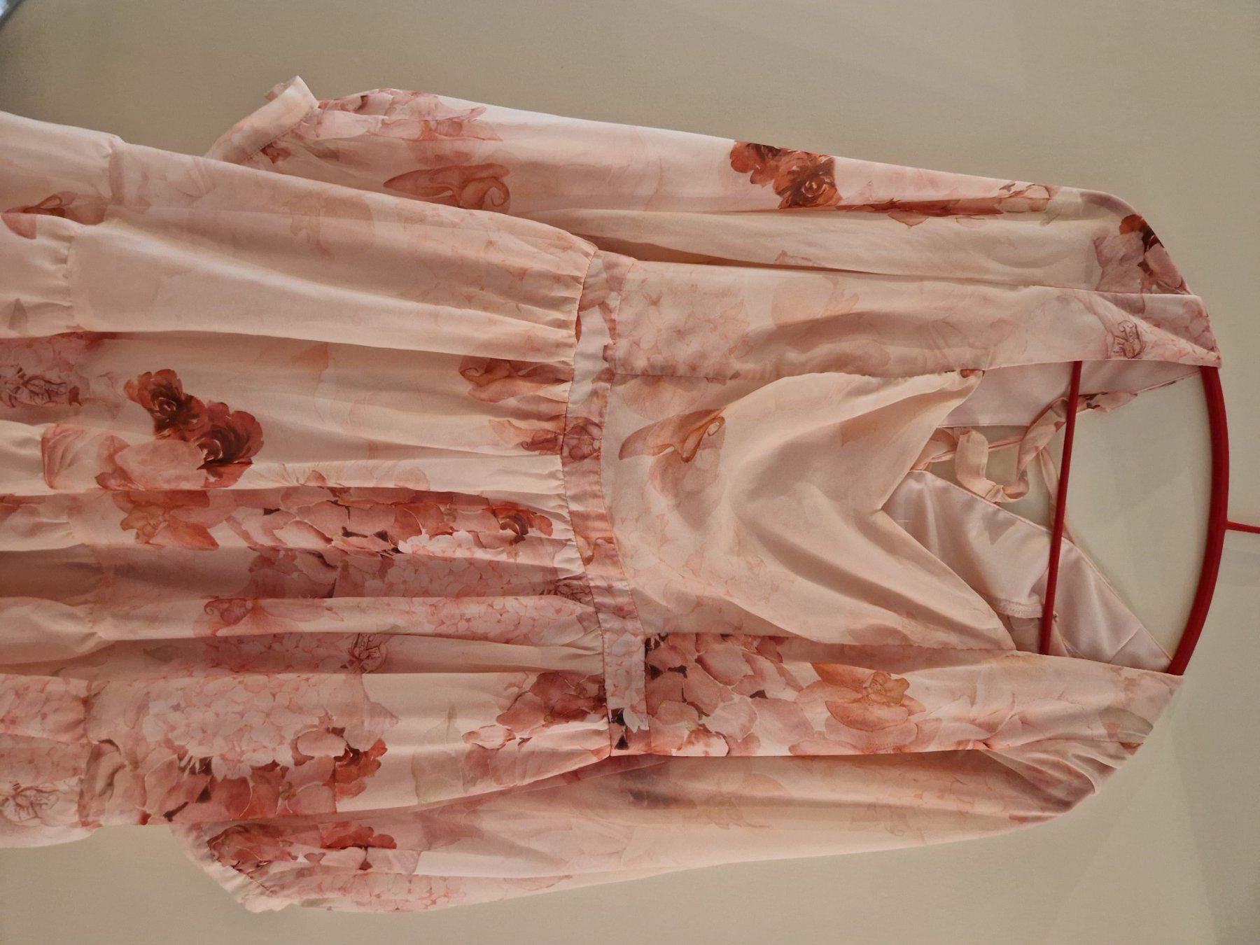 Robes: Rosa Blumenkleid – Neuf (Voir description) à Ebikon par kov_9vqb 8