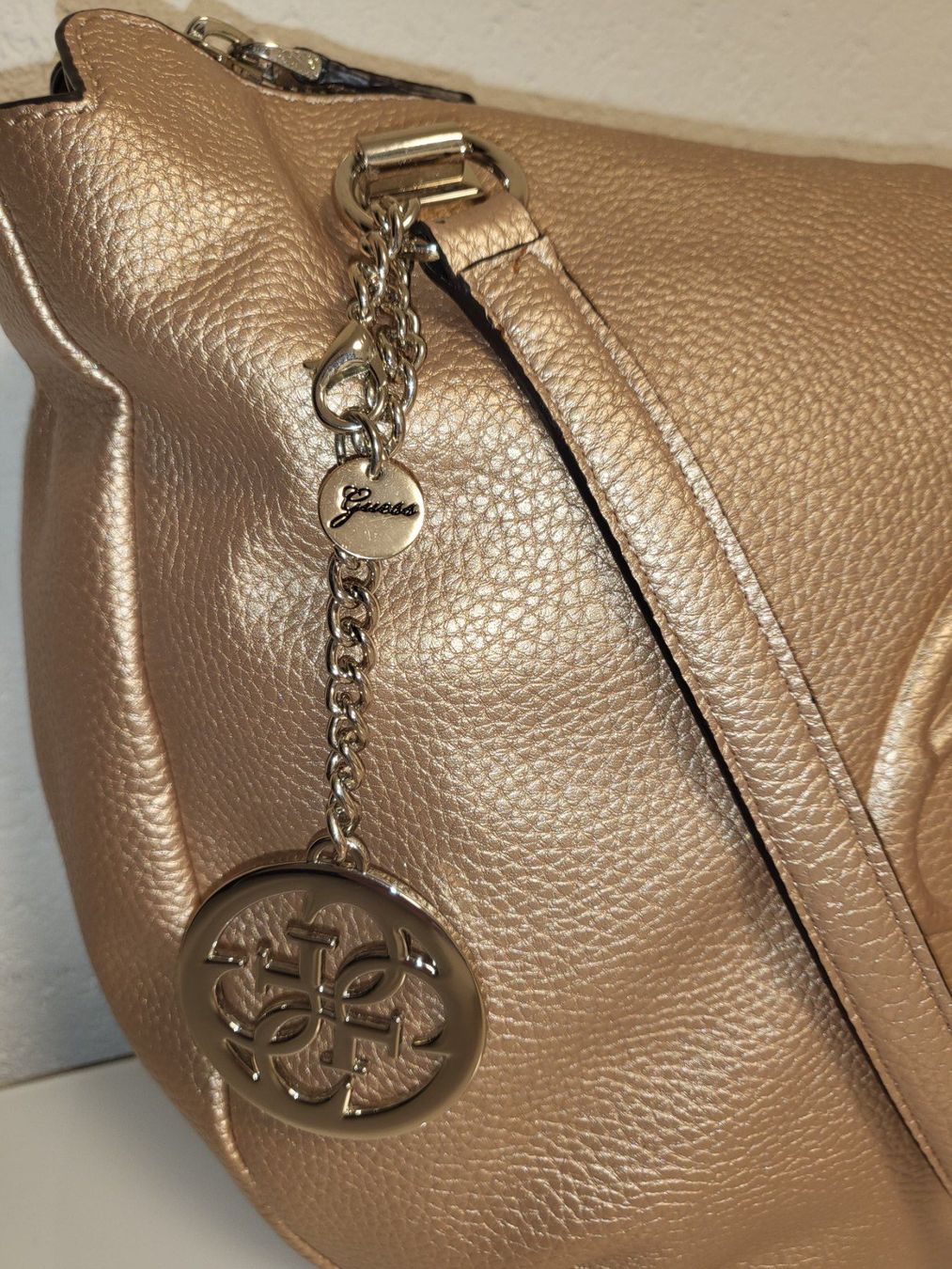 Guess Borse da donna: GUESS Tasche Neuwertig – Nuovo (secondo la descrizione) da Baar venduto da redbull04 1