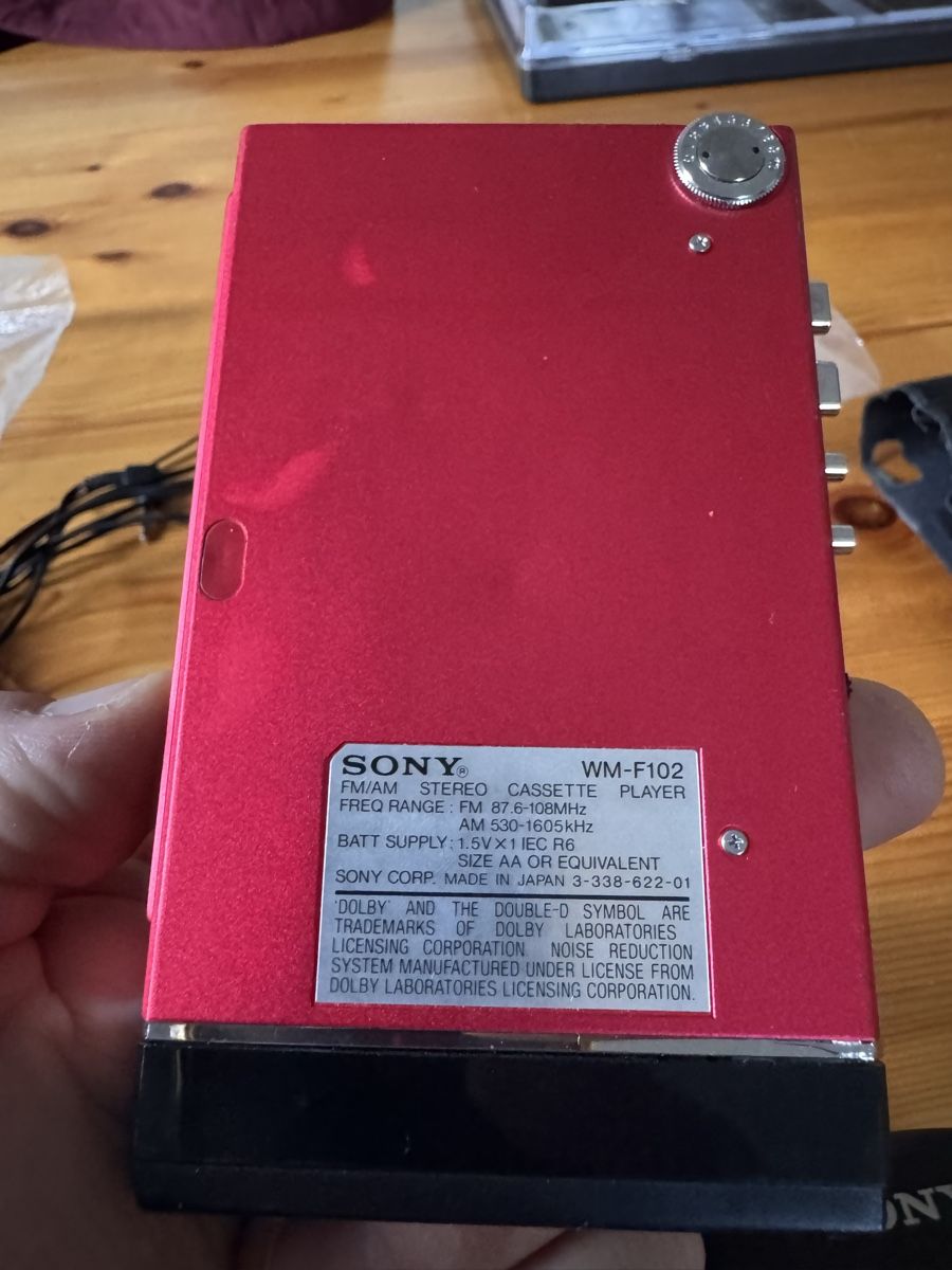 Lot de deux lecteurs cassettes Sony Walkman WM-F102 et WM-EX (Gebraucht ...