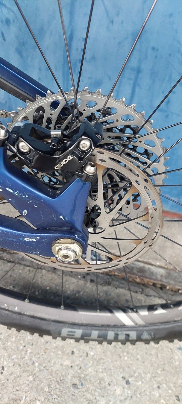 Orbea Biciclette: Orbea Rallon TR Fully, Mountainbike – Usato da Jenins venduto da roundabout1 2