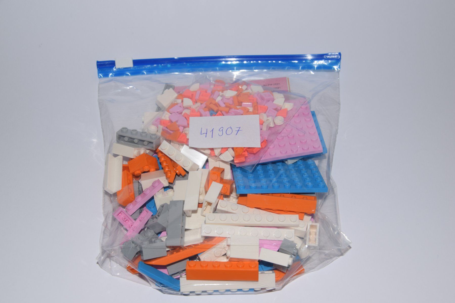 Lego Giocattoli: Lego Dots- Stiftehalter mit Schublade – Usato da Lausen venduto da Rotezora79 5