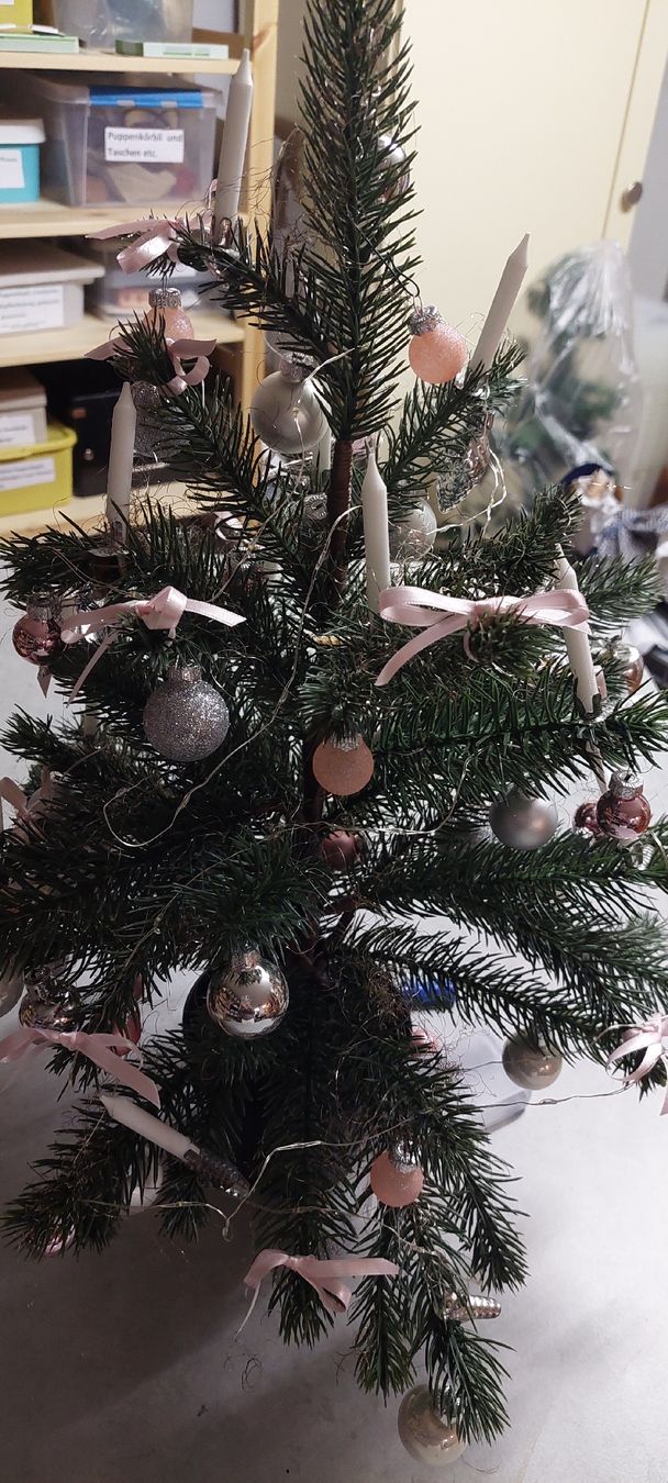 Tutte le decorazioni: Weihnachtsbaum dekoriert  mit Licht etc. – Nuovo (secondo la descrizione) da Muri AG venduto da nindo1 2