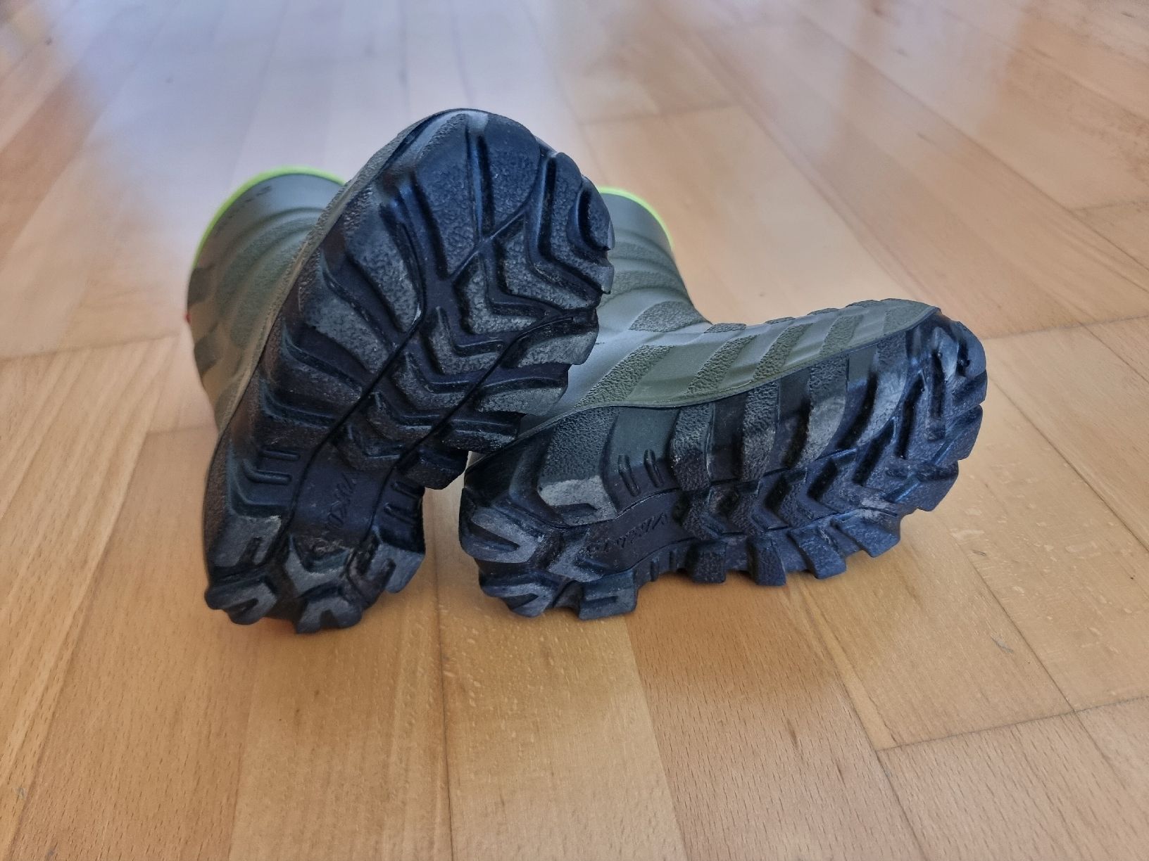 Viking Scarpe per ragazzi: Viking Winterstiefel Gr. 22 – Usato da Bern venduto da ali_prv7 1