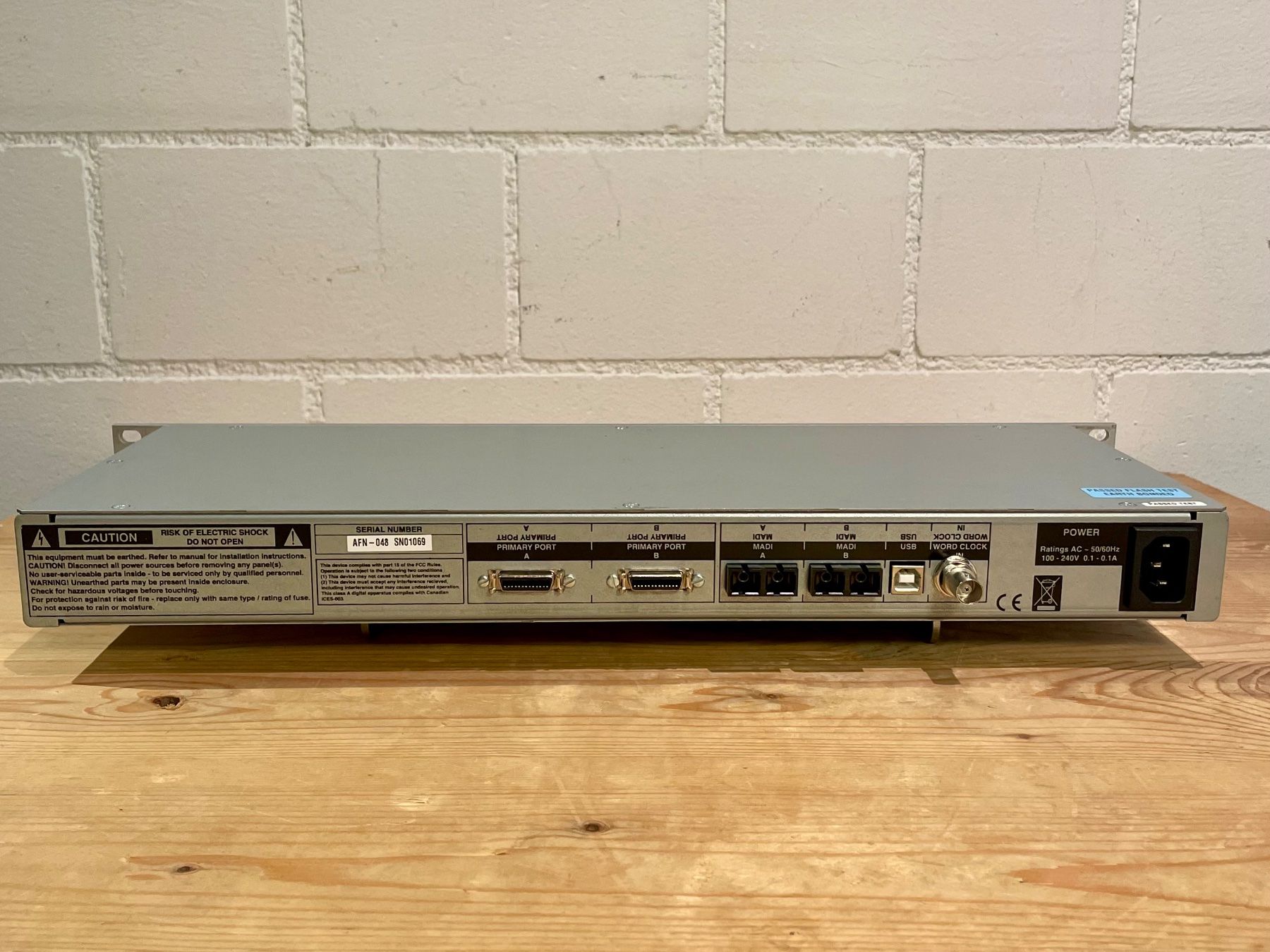 Solid State Logic Attrezzatura per studi di registrazione: SSL XLogic Delta-Link MADI-HD - NR. 1/2 – Usato da Winterthur venduto da Hardstudios 1