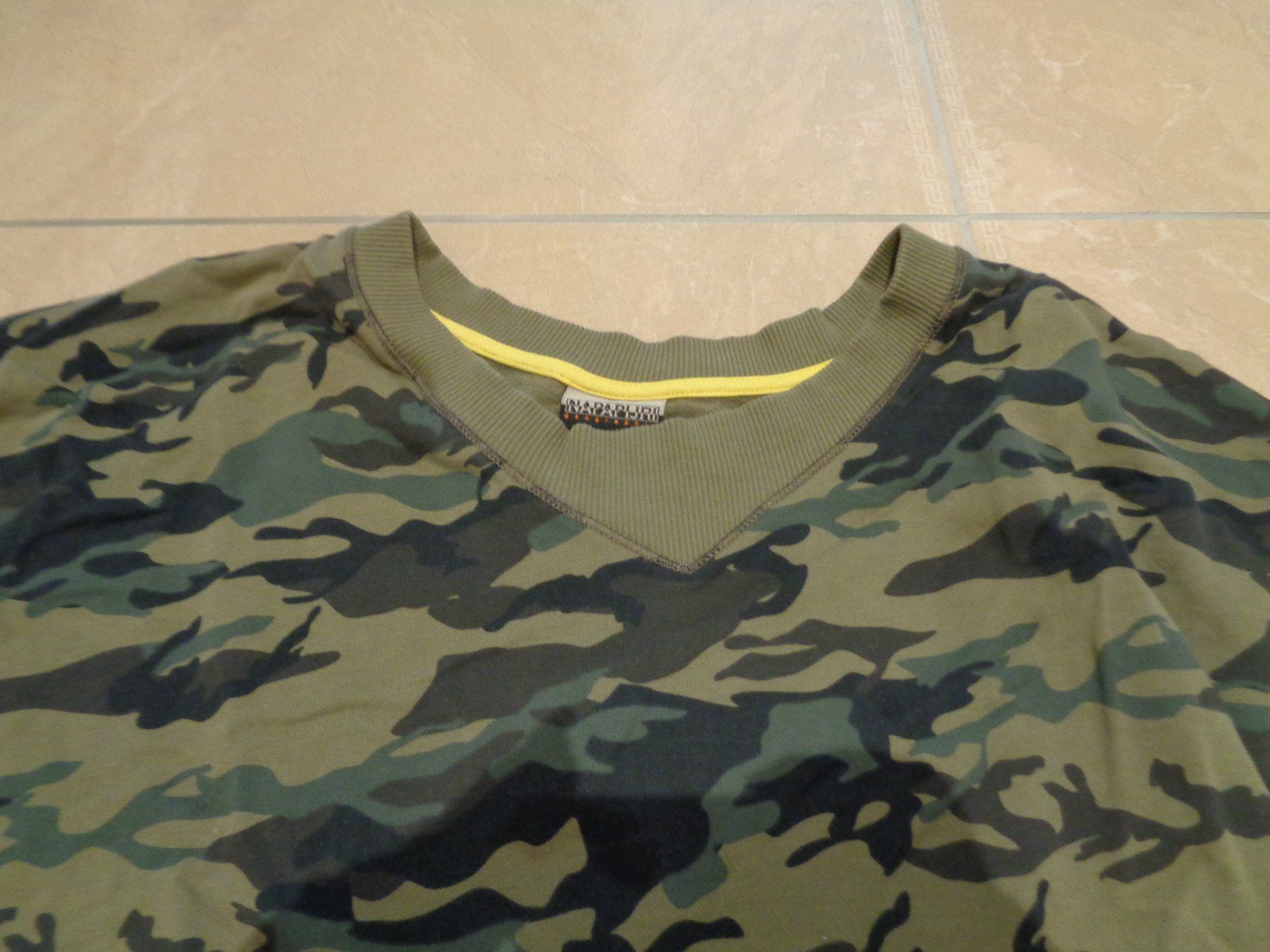 Napapijri Maglioni & Felpe: Napapijri NWT cooler Camouflage Pulli, S – Nuovo (secondo la descrizione) da Klingnau venduto da Markus14 2