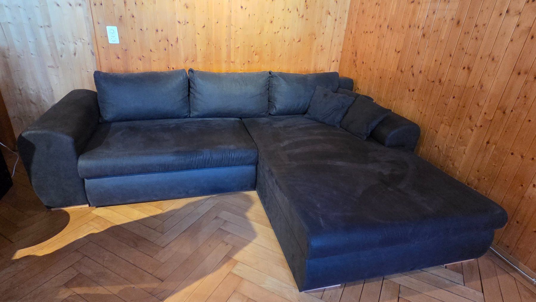 Divani: Dunkelgraues Ecksofa mit Bettfunktion, gratis – Usato da Burgdorf venduto da IENNE_89 1
