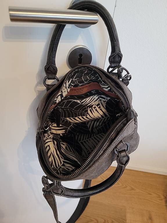 Liebeskind Sacs femmes: Liebeskind Handtasche – D'occasion à Rebstein par cla_9rxm 1