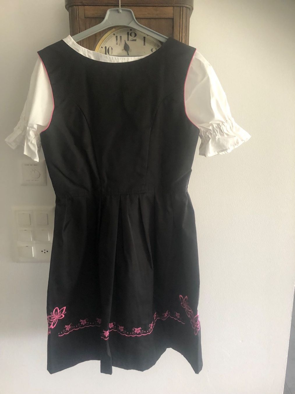 Vestiti: Pinkes Dirndl, Grösse 40 – Usato da Kaltbrunn venduto da lagone1 4