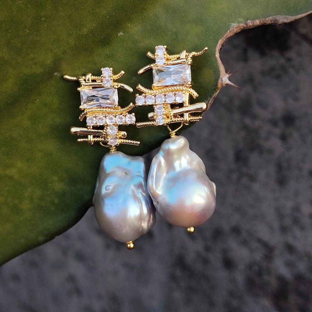 Orecchini pendenti & Orecchini a lobo: Grau Perlen Ohrstecker Echt Boucles Chandelier Perle grise – Nuovo (secondo la descrizione) da Prilly venduto da ilyria73 1