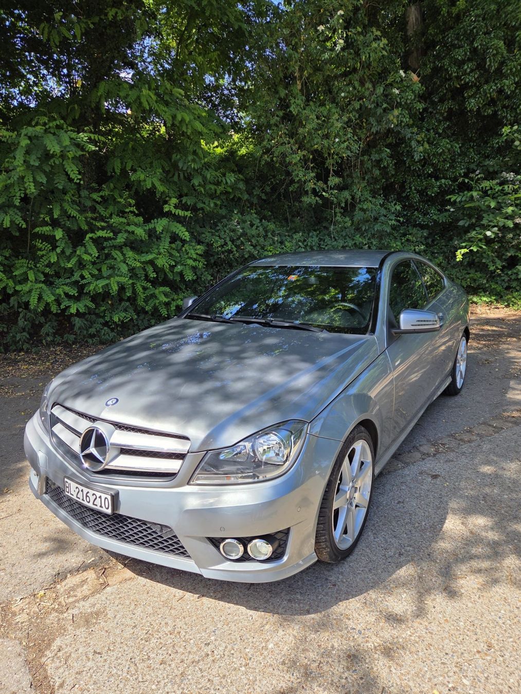Mercedes-Benz Automobili: Mercedes-Benz C180 Coupé – Usato da Allschwil venduto da bug_s62s 2