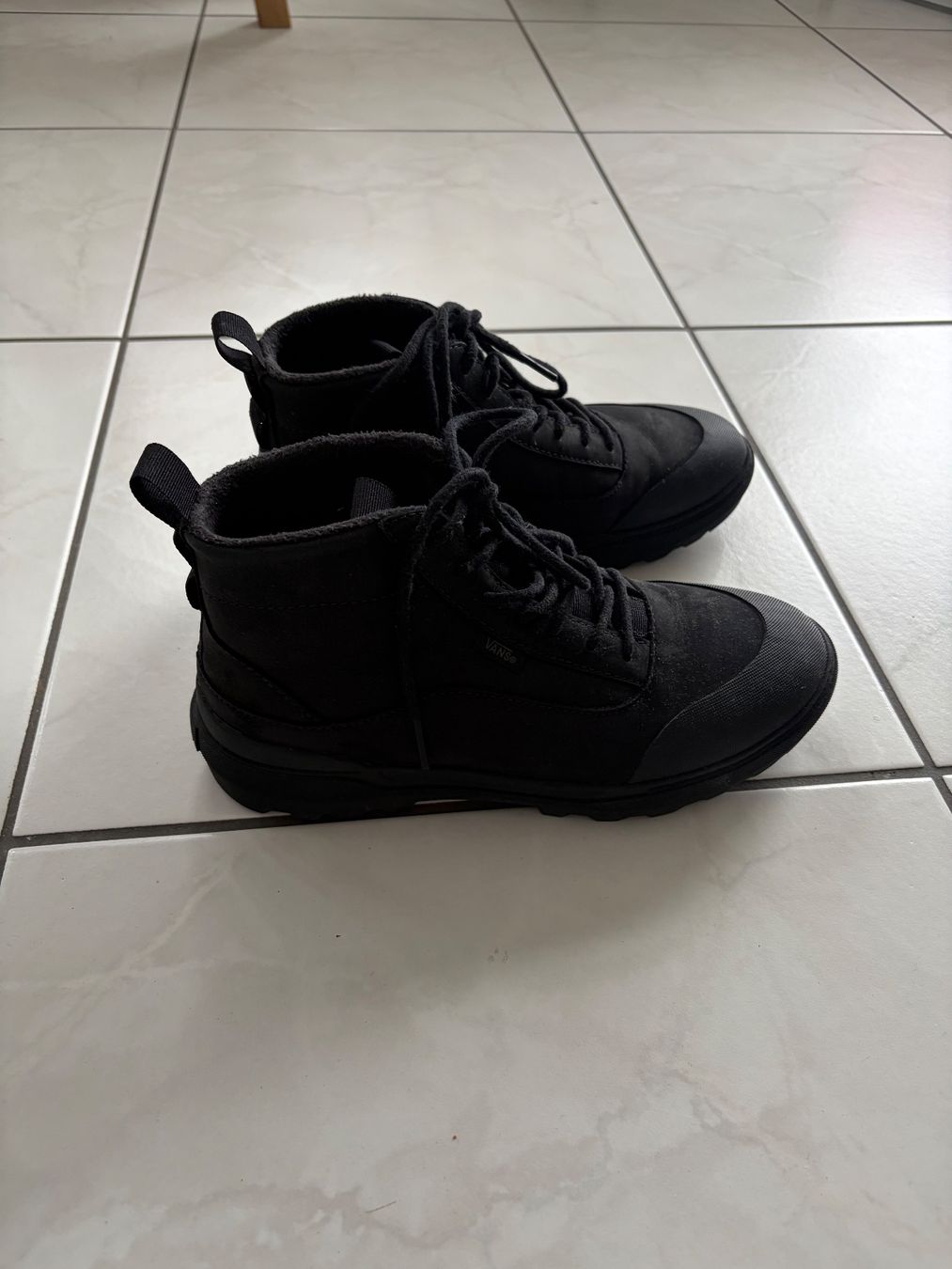 Vans Scarpe da donna: Vans Shoes Gr. 40 – Usato da Hergiswil NW venduto da irinagraf