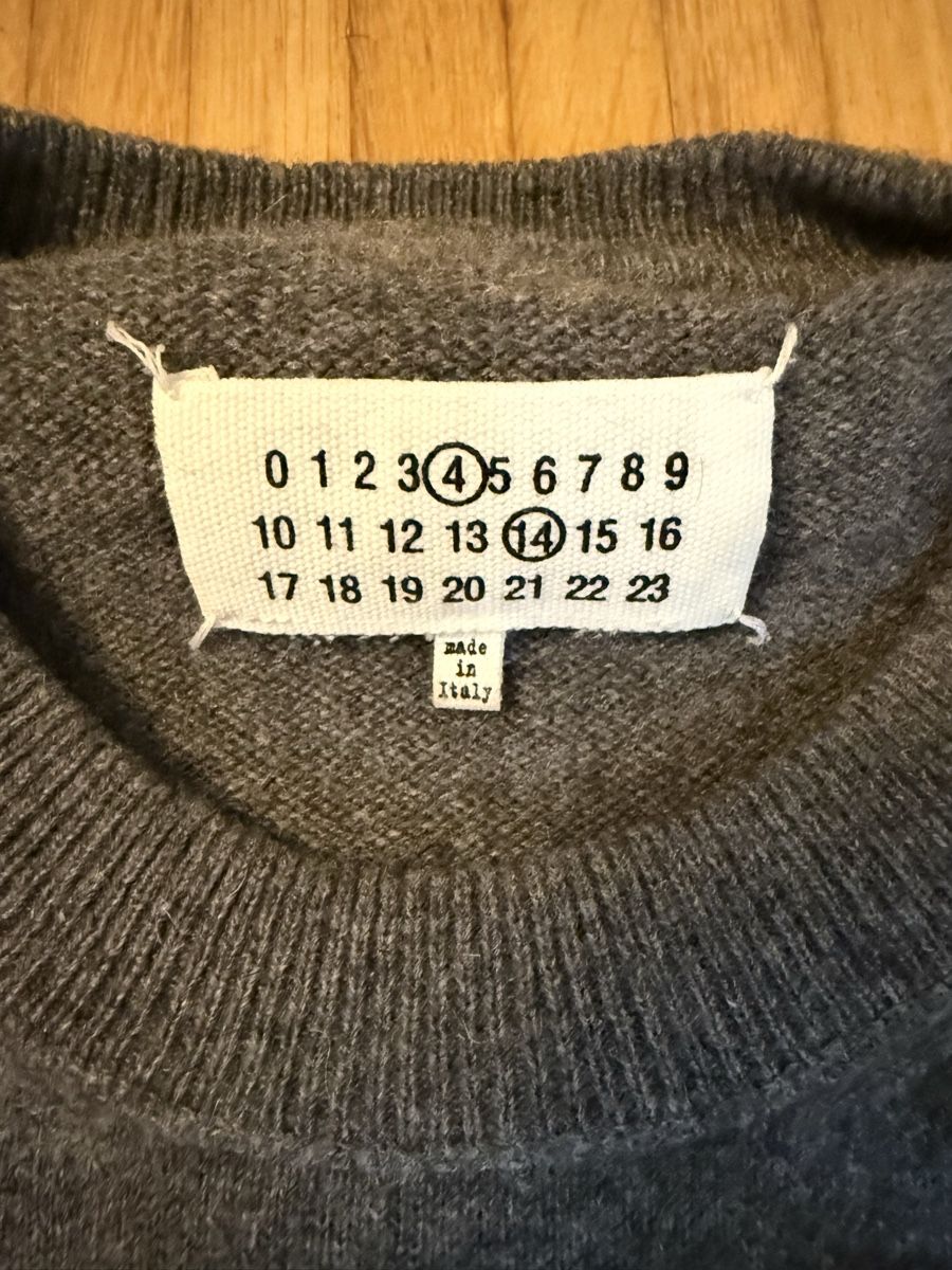 Maison Margiela Pullover & Sweatshirts: Maison Margiela Pullover Grau – Neu (gemäss Beschreibung) aus Zürich von joh_cg9m 1