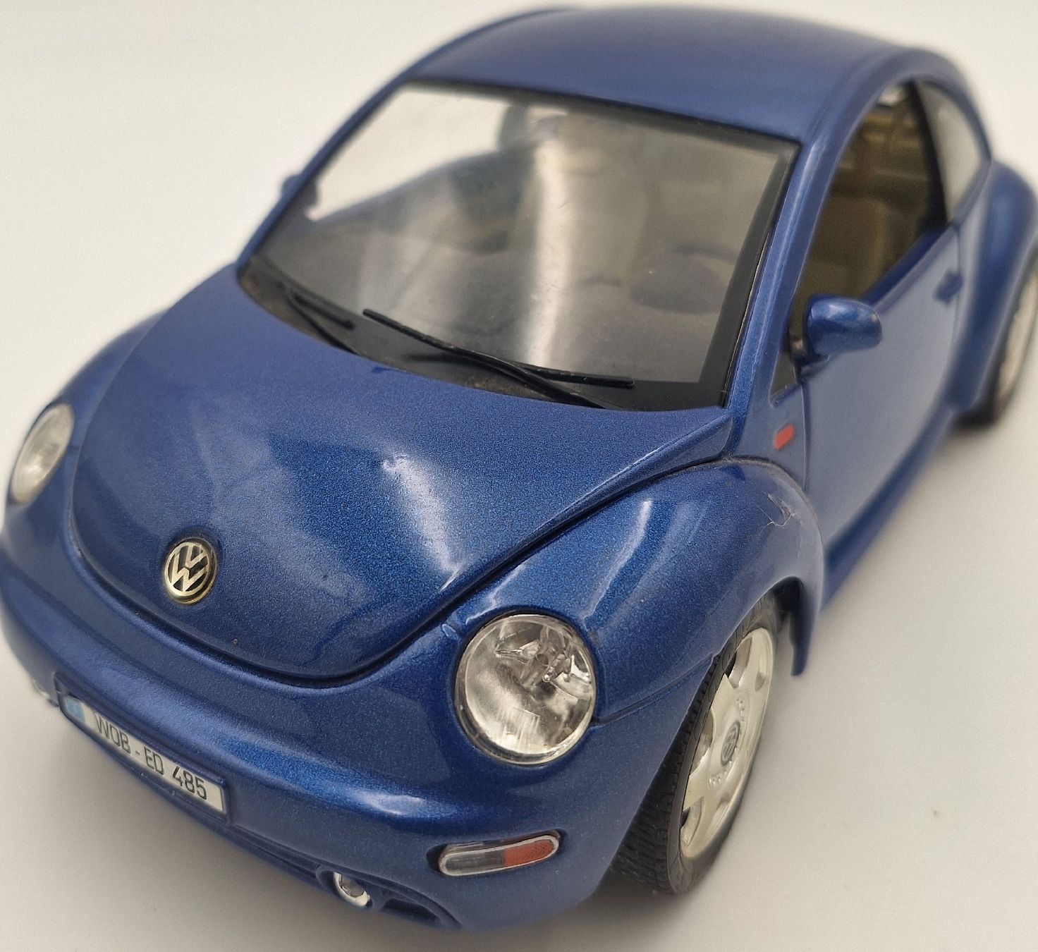 Volkswagen Modellini d'auto: VW  Beetle Modellauto blau guter Zustand – Usato da Horw venduto da lee_mml6 1
