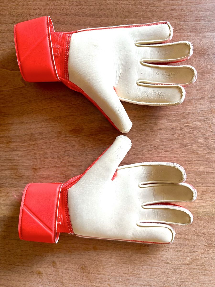 Nike Gants: Torwarthandschuhe für Kinder – D'occasion à zollikon par mme_kwf2 3