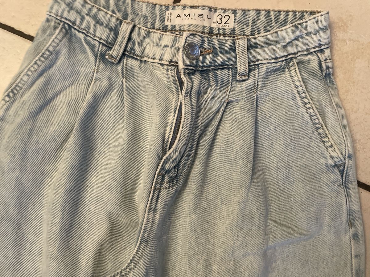 Kleiderpakete: Outfit Set Amisu Jeans Grösse 32 und Ruby Pullover XS – Gebraucht aus Obergerlafingen von cabo4 2