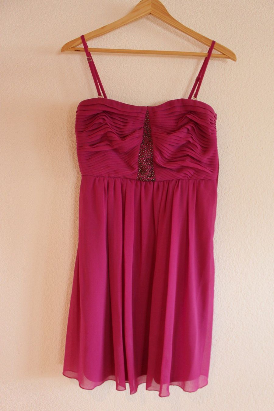 Vila Vestiti: Cocktailkleid "Magenta" - Letzte Chance – Usato da Ebnat-Kappel venduto da Moonel.104
