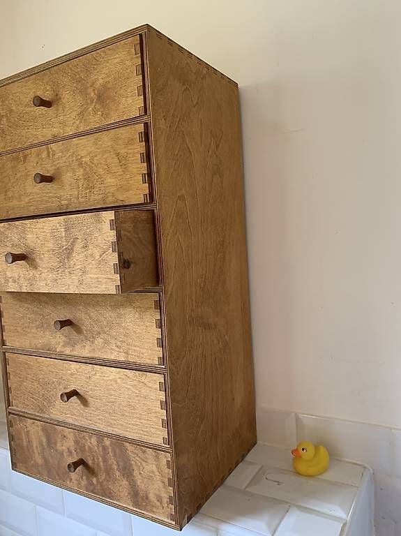 Cassettiere: Layette vintage en bois – Usato da Montreux venduto da Barber_Swiss_Vintage 2