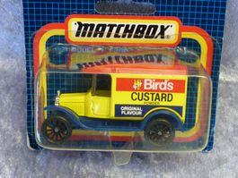 Ford T 1921 Bird Custard  1:64