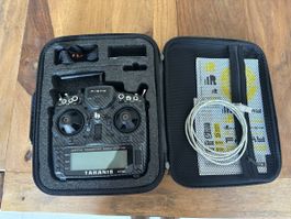 FrSky Taranis PLUS Carbon-Look Special Edition