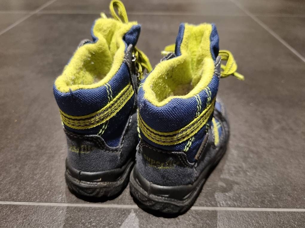 Superfit Scarpe per ragazzi: Kinder Winterschuhe superfit Grösse 20 – Usato da Steffisburg venduto da thom7 3