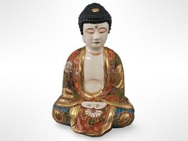 Buddha Statue im Lotussitz
