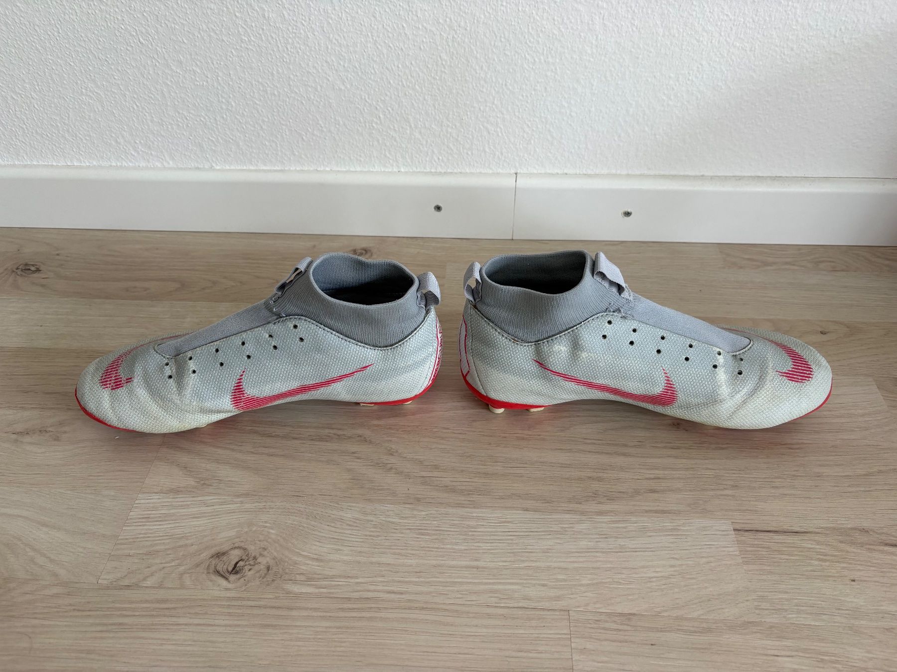 Nike Herrenschuhe: Fussballschuhe gr 38.5 – Gebraucht aus Egg b. Zürich von dalanna 1