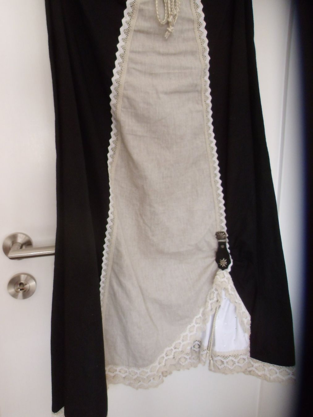 Costumi: Dirndl von Stockerpoint Gr. L  / 44 Baumwolle & Leinen – Nuovo (secondo la descrizione) da Walenstadt venduto da Pluisa 5