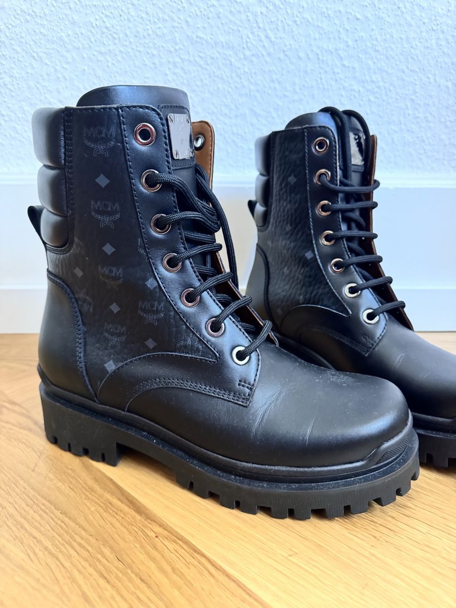 Mcm Scarpe da uomo: MCM Visetos Boots in Calf Leather Gr. 41 – Nuovo (secondo la descrizione) da Zürich venduto da han_pz5r 1