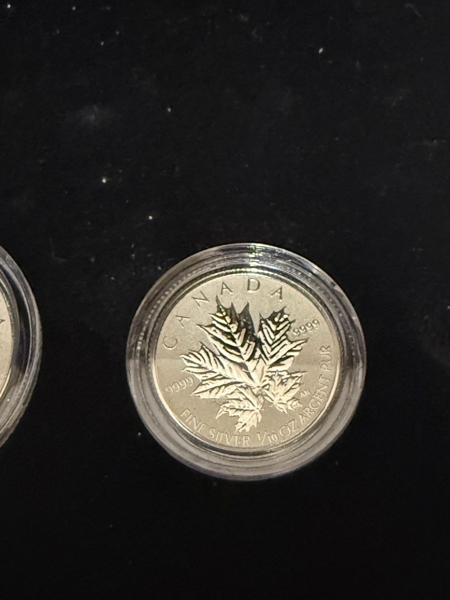 Tutti le monete: Kanada Silber Maple Leaf Satz 1988-2013, 5 Stueck – Nuovo (secondo la descrizione) da Savognin venduto da Buongiorno 3