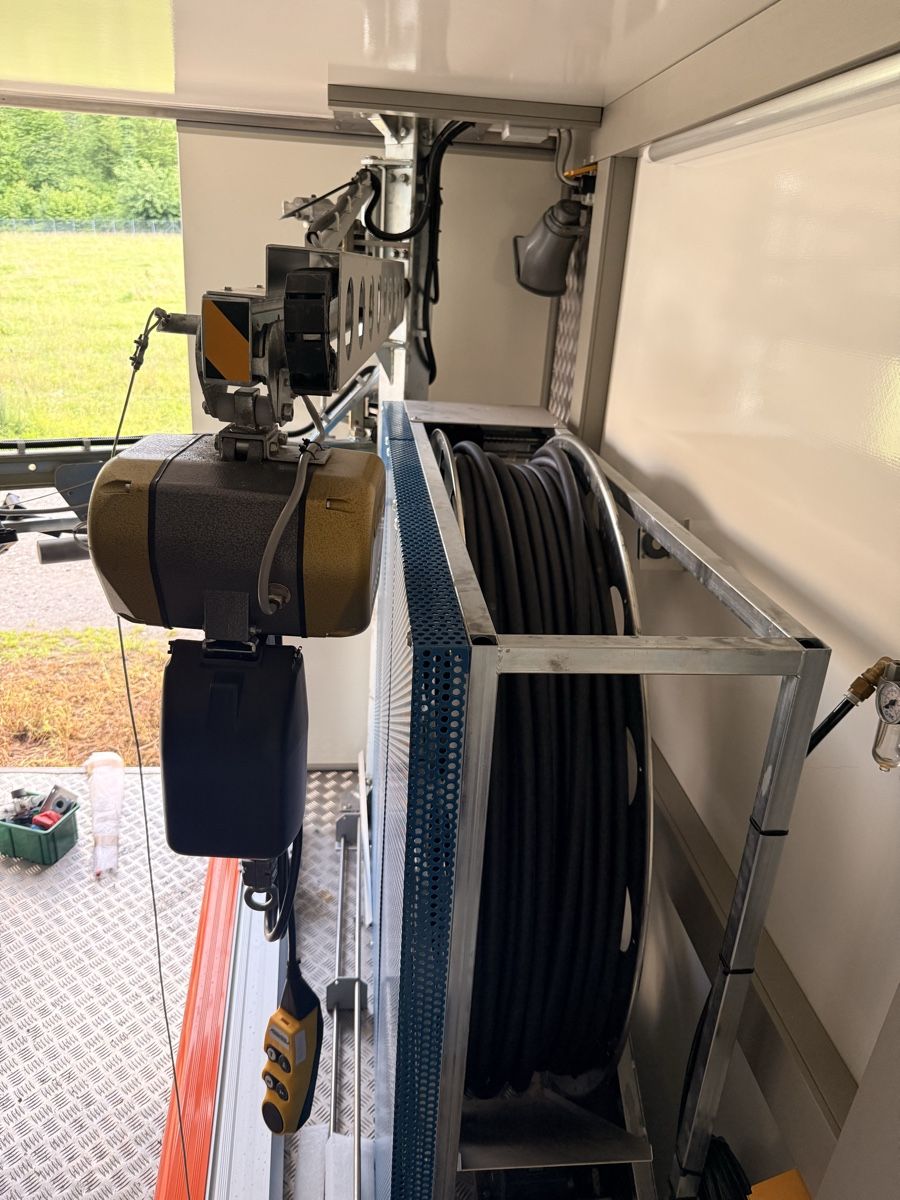 Contenitori edile: Container, Camper-Wohnmobil, Traktor, Anhänger, Umbau – Usato da Dottikon venduto da Foedu 9