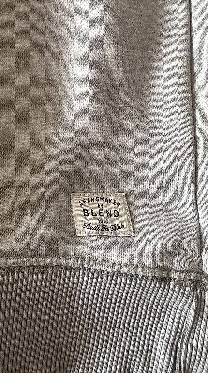 Maglioni & Felpe: Hoodie in Gr. L – Usato da Würenlos venduto da avauva 4