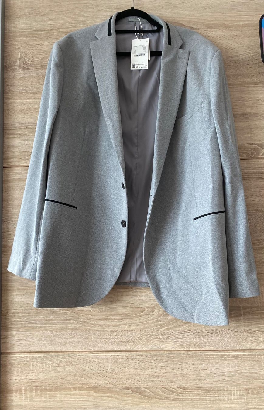 C&A Completi: Costume homme gris – Nuovo e nell'imballaggio originale da Montreux venduto da iza_peche8