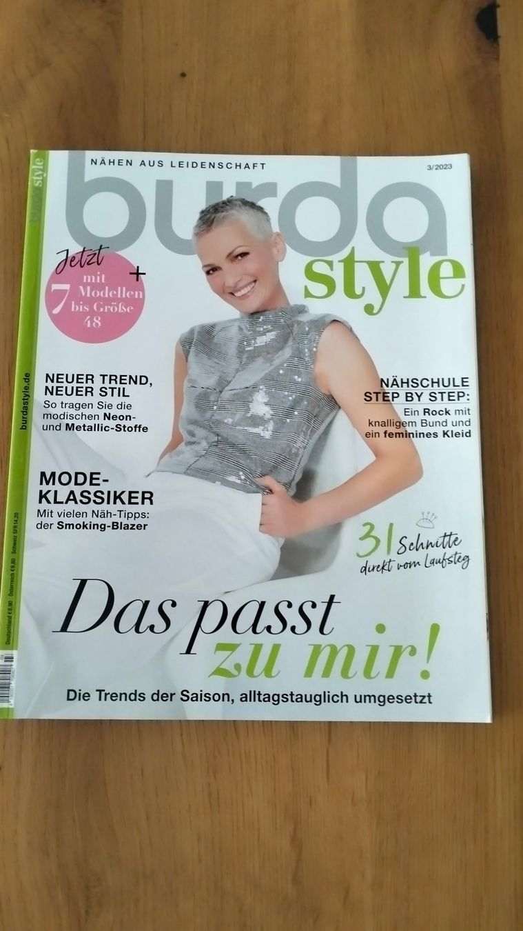 Zeitschriften & Magazine: Burda style 3/2023 – Gebraucht aus Neuendorf von Winter02